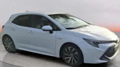 Branco Usado 2021 Toyota Corolla Comfort Sedan | € 21.390 (Preço justo)