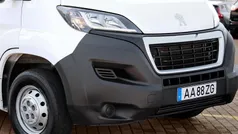 Branco Usado 2020 Peugeot Boxer Premium Van | € 19.950 (Preço justo)