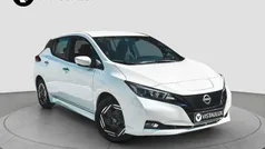 Branco Novo 2025 Nissan Leaf Acenta Citadino | € 23.990 (Preço justo)
