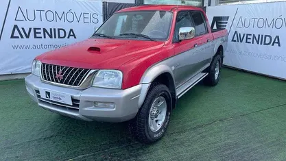 Usado Mitsubishi L200 115 HP (84 kW) 2004 Pickup