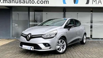 Usado 2017 Renault Clio IV LIMITED | € 11.990 (Preço justo)