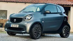 Cinzento Usado 2018 Smart ForTwo Coupé Coupé | € 12.000 (Preço justo)
