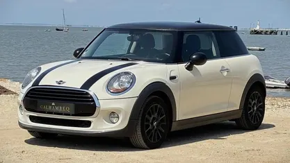 Usado Mini Cooper D 116 HP (85 kW) 2015 Citadino