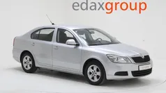 Cinzento Usado 2010 Skoda Octavia | € 3.990 (Super Preço)