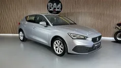 Cinza Usado 2020 Seat Leon Style | € 15.490 (Preço justo)