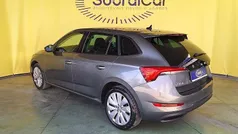 Cinzento Usado 2022 Skoda Scala Citadino | € 18.000 (Preço justo)