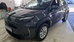Cinzento Usado 2022 Toyota Yaris Hybrid | € 18.990 (Bom preço)