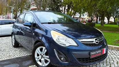 Usado Opel Corsa Enjoy 95 HP (69 kW) 2012