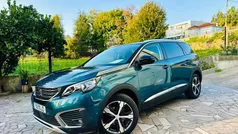 Azul Usado 2017 Peugeot 5008 Allure Monovolume | € 15.850 (Preço justo)