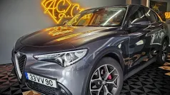 Cinza Usado 2018 Alfa Romeo Stelvio Super SUV | € 26.990 (Preço justo)