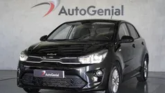 Cinzento Usado 2023 Kia Rio Citadino | € 16.990 (Preço justo)