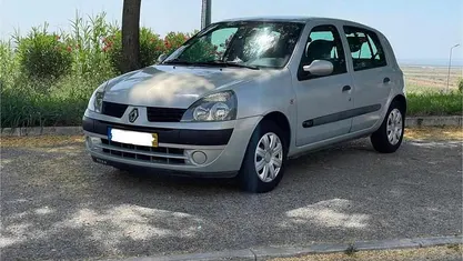 Usado Renault Clio II 58 HP (42 kW) 2004 Citadino