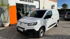 Branco Usado 2024 Fiat Doblò Monovolume | € 18.950 (Preço justo)