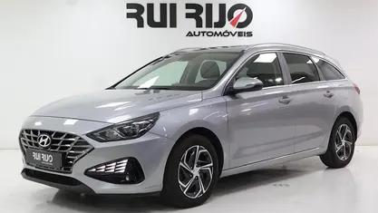 Usado Hyundai i30 Style 120 HP (88 kW) 2022 Cinza Carrinha