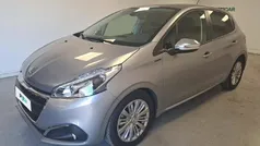 Cinzento Usado 2019 Peugeot 208 Signature Sky Citadino | € 13.900 (Bom preço)