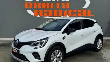 Usado Renault Captur 90 HP (66 kW) 2021 Branco SUV