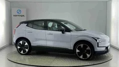 Azul Usado 2024 Volvo EX30 Ultra SUV | € 41.990 (Preço justo)