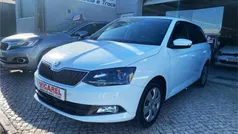 Branco Usado 2018 Skoda Fabia Citadino | € 6.900 (Preço justo)