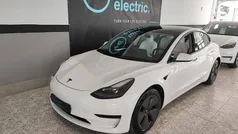 Branco Usado 2022 Tesla Model 3 Sedan | € 28.250 (Preço justo)