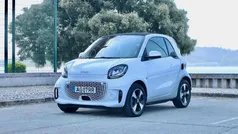 Branco Usado 2021 Smart ForTwo Electric Drive Coupé | € 12.750 (Preço justo)