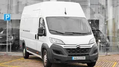 Branco Usado 2022 Citroën Jumper Monovolume | € 27.500 (Preço justo)