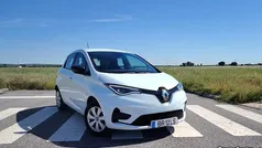 Usado 2020 Renault Zoe Life Citadino | € 13.990 (Preço justo)