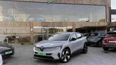 Cinza Usado 2022 Renault Mégane Equilibre SUV | € 24.900 (Preço justo)