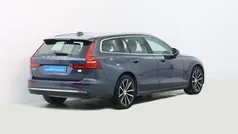 Azul Usado 2024 Volvo V60 Carrinha | € 44.900 (Preço justo)
