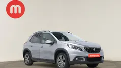 Cinzento Usado 2019 Peugeot 2008 Signature Sky SUV | € 14.199 (Preço justo)