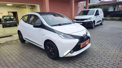 Branco Usado 2014 Toyota Aygo Citadino | € 9.500 (Preço justo)