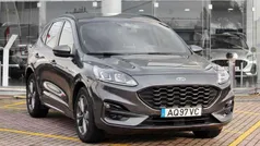 Cinzento Usado 2022 Ford Kuga ST-Line SUV | € 29.990 (Preço justo)