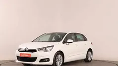 Branco Usado 2016 Citroën C4 Citadino | € 11.000 (Preço justo)