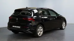 Preto Usado 2021 VW Golf VIII Life Citadino | € 19.990 (Preço justo)