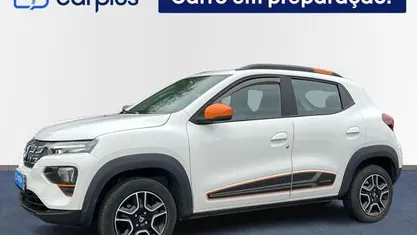 Branco Usado 2022 Dacia Spring Comfort Plus Citadino | € 12.800 (Preço justo)
