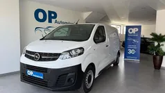 Branco Usado 2022 Opel Vivaro Essentia Van | € 21.750 (Preço justo)