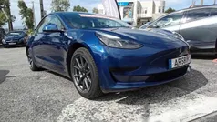 Usado 2022 Tesla Model 3 Standard Range Plus Sedan | € 26.900 (Preço justo)