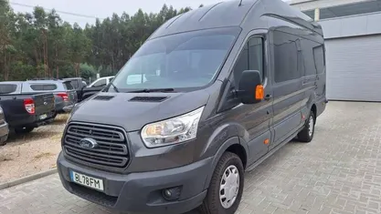 Cinzento Usado 2018 Ford Transit | € 23.500 (Bom preço)
