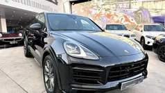 Preto Usado 2022 Porsche Cayenne SUV | € 99.950 (Preço justo)