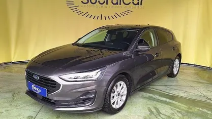 Usado Ford Focus 125 HP (91 kW) 2022 Cinzento