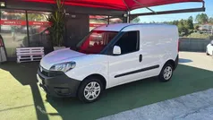 Branco Usado 2018 Fiat Doblò Monovolume | € 9.950 (Preço justo)