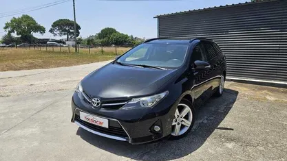 Preto Usado 2014 Toyota Auris Touring Sports Carrinha | € 12.450 (Preço justo)