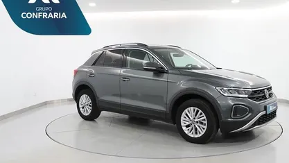 Usado VW T-Roc 110 HP (80 kW) 2024 SUV