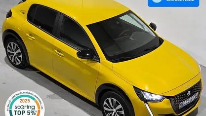 Usado Peugeot e-208 100 kW (136 HP) 2023 Outra Citadino