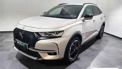 Cinzento Usado 2022 DS Automobiles DS7 Crossback Performance SUV | € 32.950 (Preço justo)