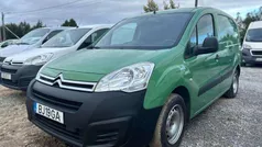 Verde Usado 2016 Citroën Berlingo Monovolume | € 10.500 (Preço justo)