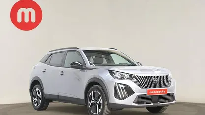 Usado Peugeot 2008 Allure 102 HP (75 kW) 2024 Cinzento SUV