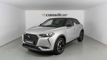 Cinza Usado 2021 DS Automobiles DS3 Crossback E-Tense So Chic SUV | € 17.980 (Bom preço)