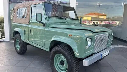 Usado Land Rover Defender 113 HP (83 kW) 1994 SUV