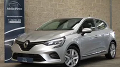 Cinza Usado 2021 Renault Clio V Intens Sedan | € 15.750 (Bom preço)