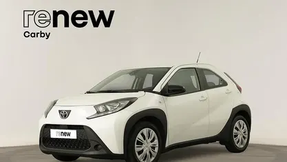 Branco Usado 2023 Toyota Aygo X Pulse SUV | € 17.790 (Preço justo)